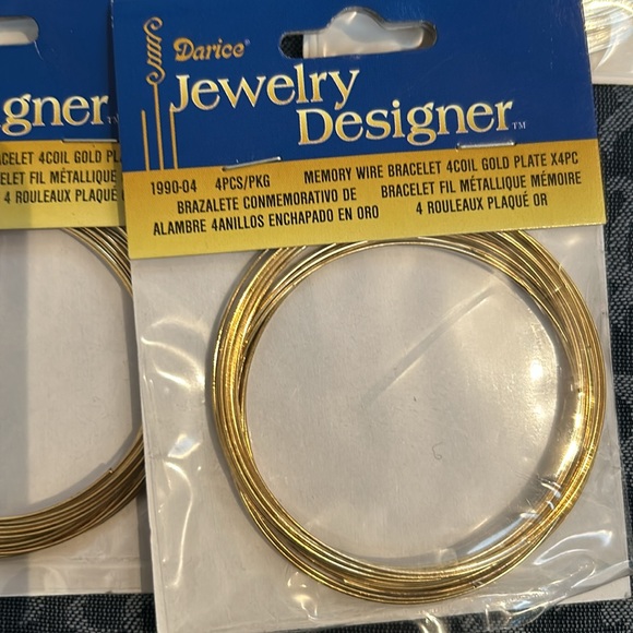 Memory Wire Clearance - Picture 2 of 6